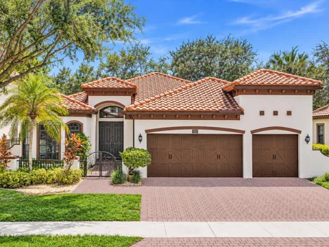3557 NW 87th Ave