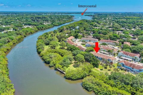 6183 Riverwalk Ln #7