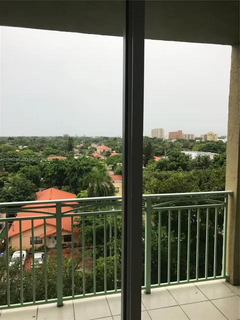 3500 Coral Way #703