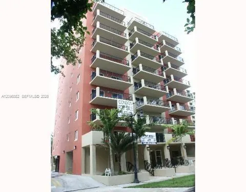3410 Coral Way #704