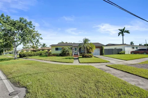 9105 Little River Dr