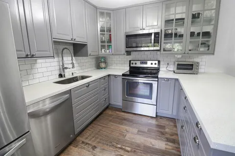 9901 NW 6TH PLACE #9901