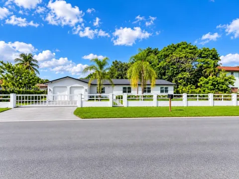 2125 NW 179th St