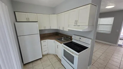 16951 NE 18TH AVENUE #6