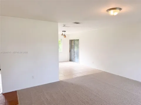 1832 SE Wexford Ct
