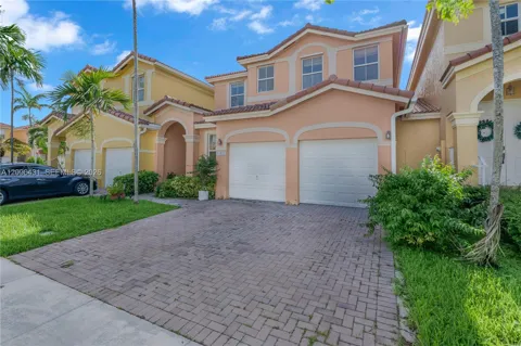 11402 SW 137th Pl