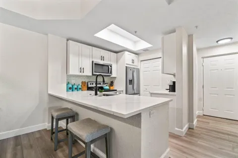 2812 GRANDE PARKWAY #201