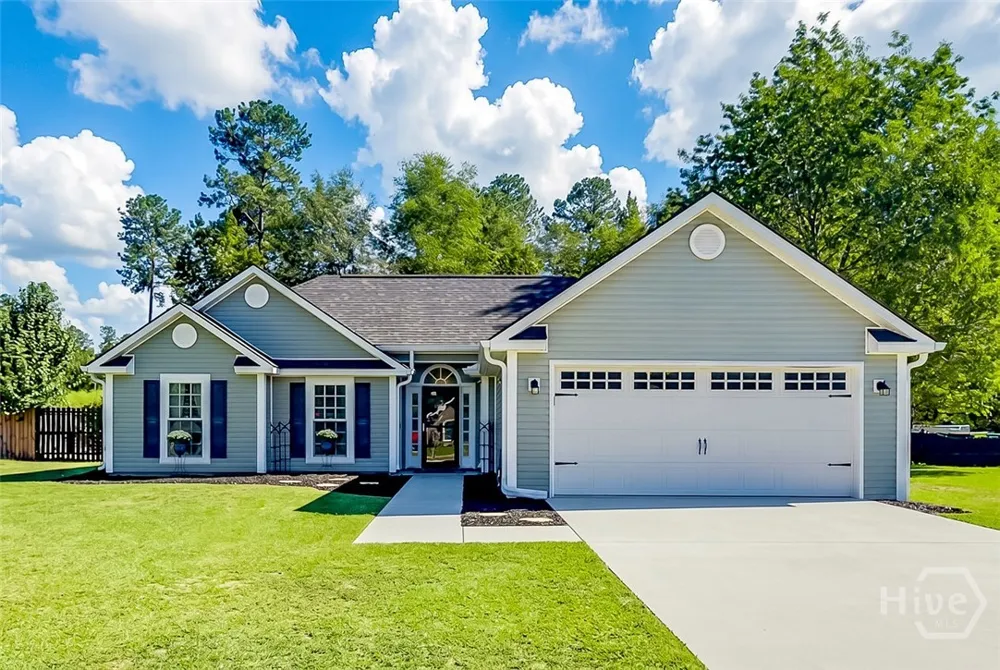 145 Abigail Circle Ellabell, GA 31308