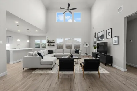 344 Valentine Court