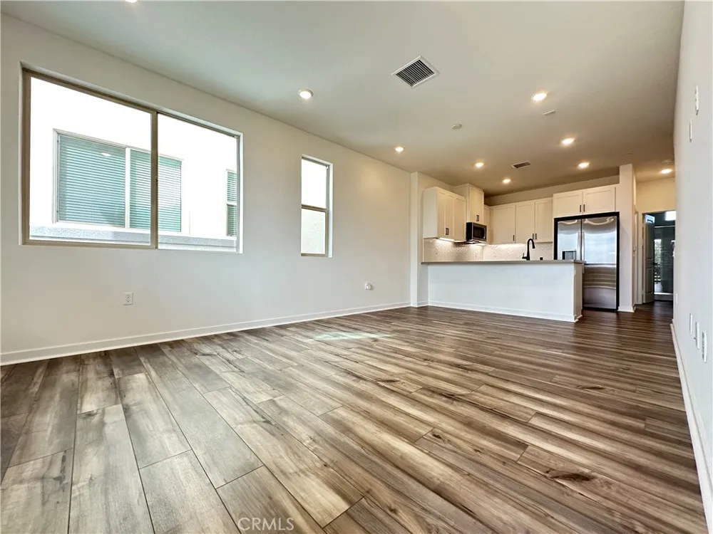 1313 Pinecrest Paseo Ontario, CA 91762