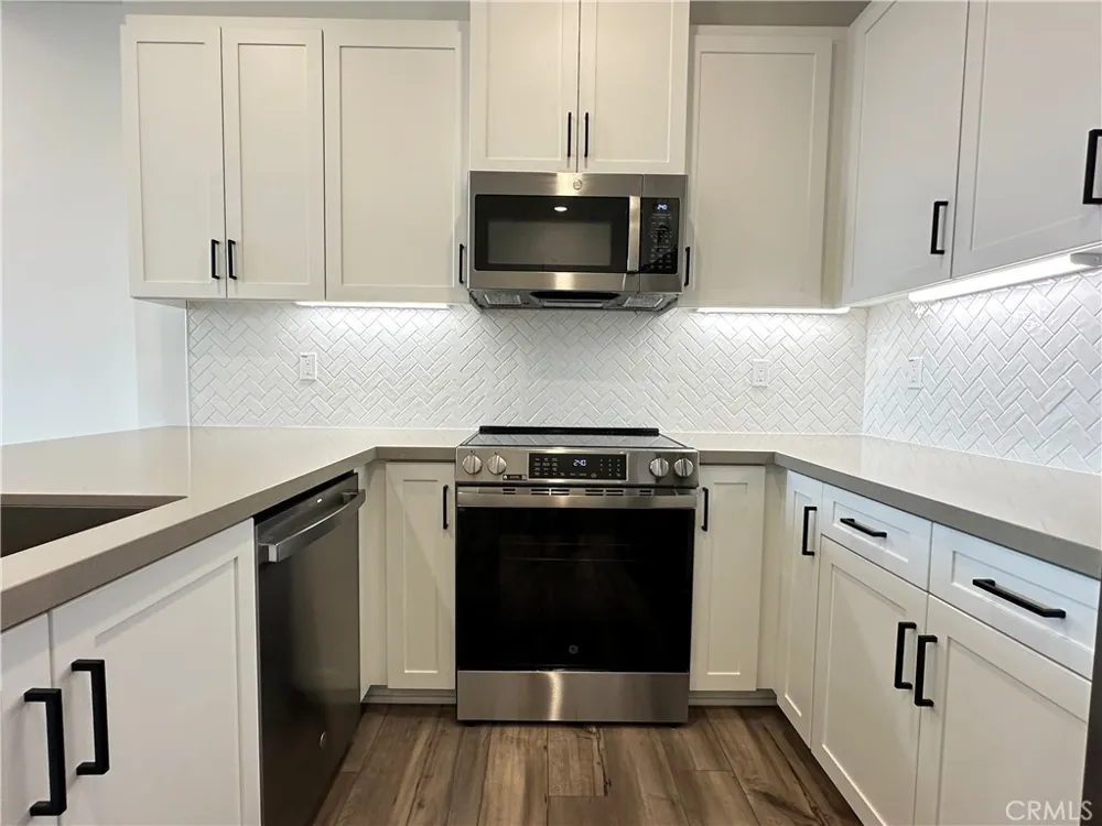 1313 Pinecrest Paseo Ontario, CA 91762