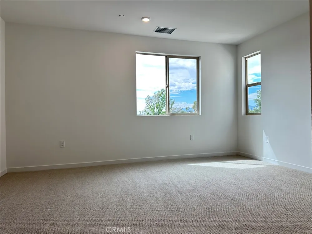 1313 Pinecrest Paseo Ontario, CA 91762