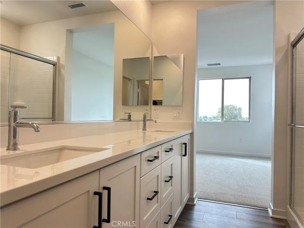 1313 Pinecrest Paseo Ontario, CA 91762