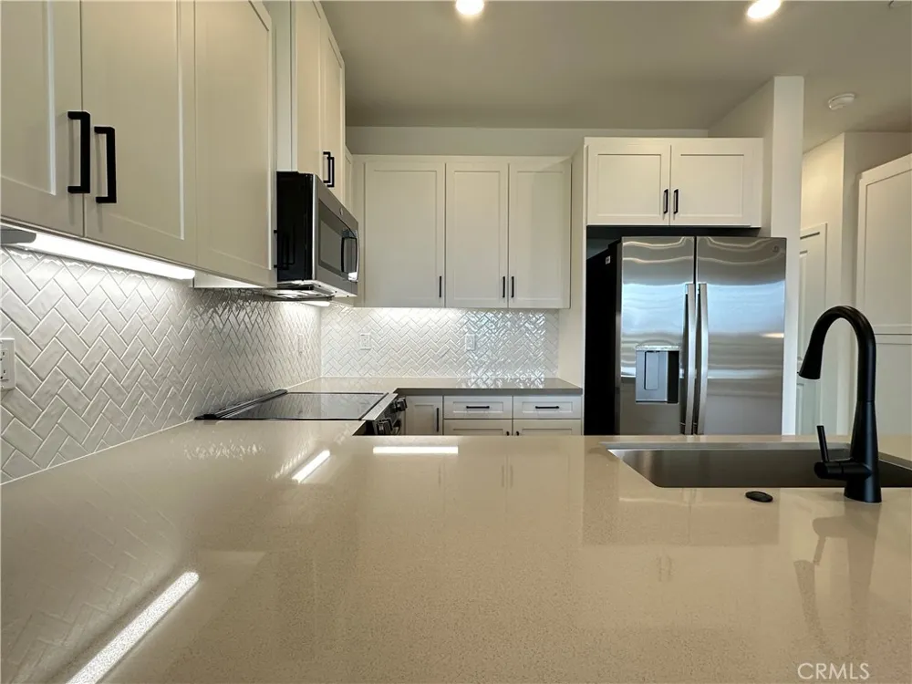 1313 Pinecrest Paseo Ontario, CA 91762