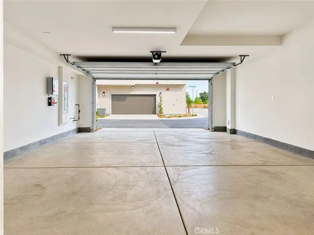 1313 Pinecrest Paseo Ontario, CA 91762