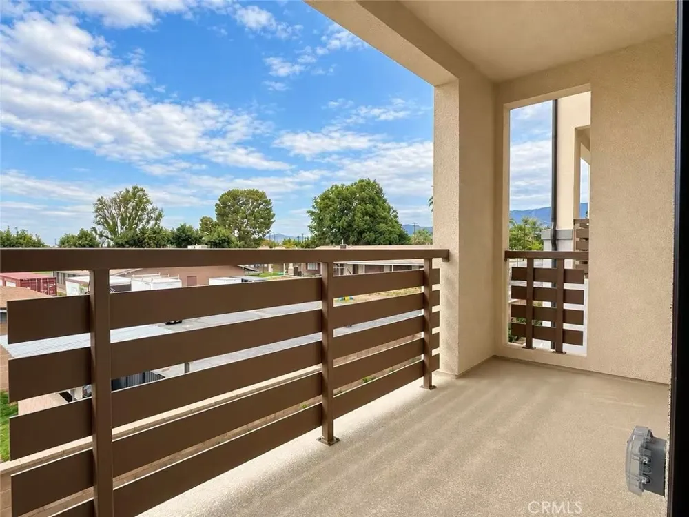 1313 Pinecrest Paseo Ontario, CA 91762