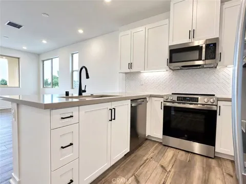 1313 Pinecrest Paseo