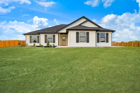 27 Private Road 33039