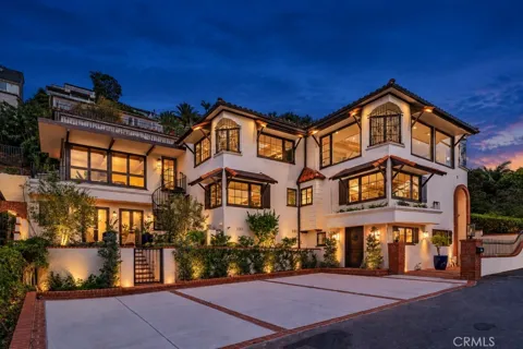 2616 Queda Way