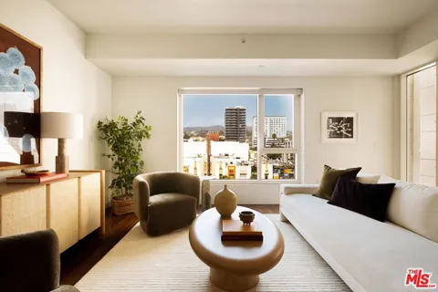 6250 Hollywood Boulevard #7G