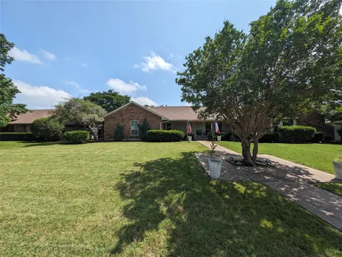 132 E BETHEL SCHOOL ROAD