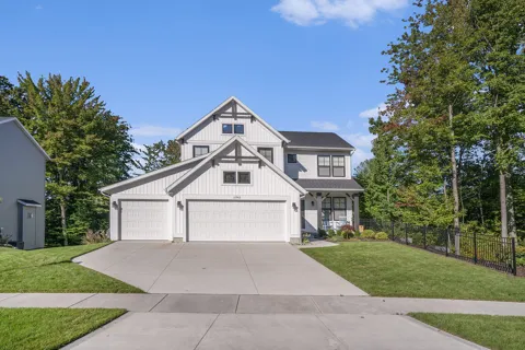 17943 Spring Oak Drive