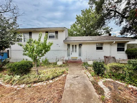 1300 Elmhurst Drive