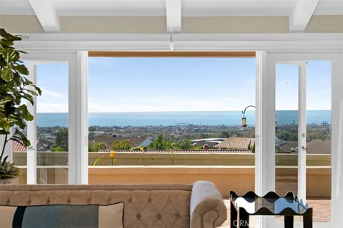 11 Tiburon Bay