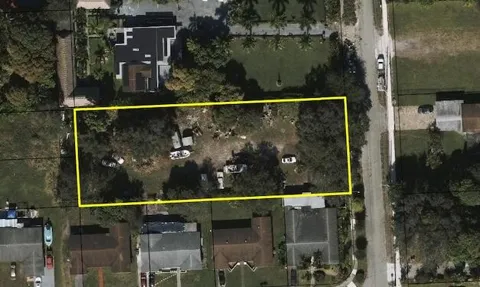 17400 NW 20th Avenue