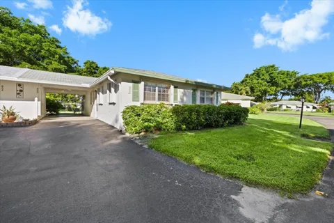 853 Meadowlark Lane #853