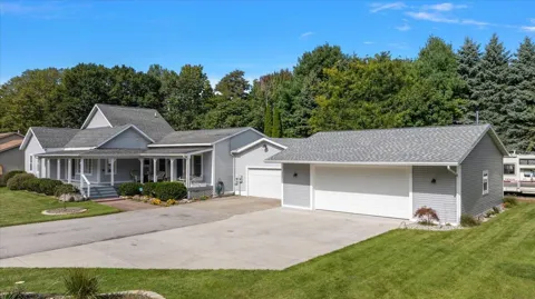 422 Randall Road