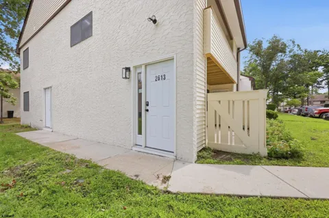 2613 Dogwood Ct