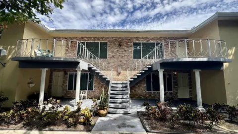 1900 NE 29th Street #2D