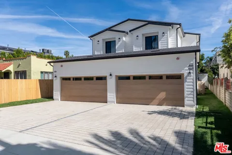 822 Orange Grove Avenue