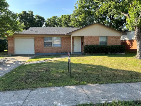 13836 Stardust Lane