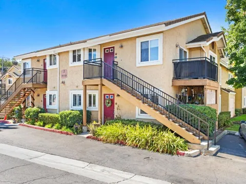 495 San Pasqual Valley Road #116