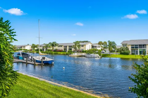 1830 Robalo Drive