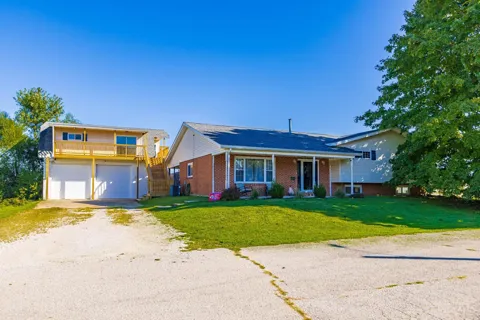 194 Hopping Avenue