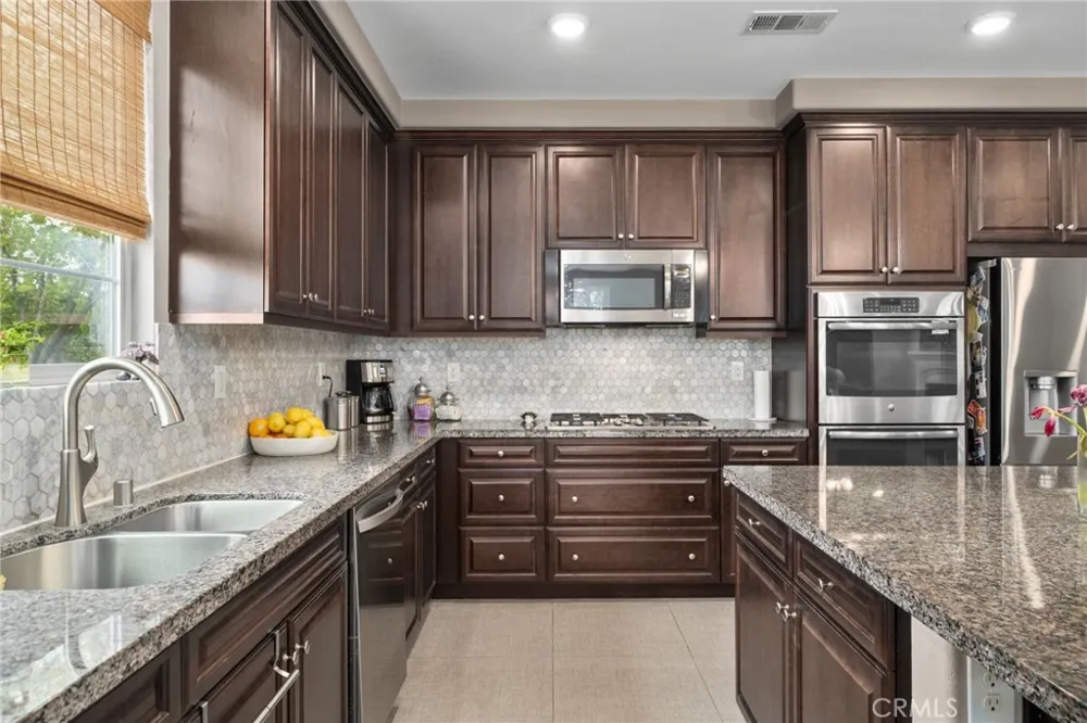 13101 Baxter Springs Rancho Cucamonga, CA 91739