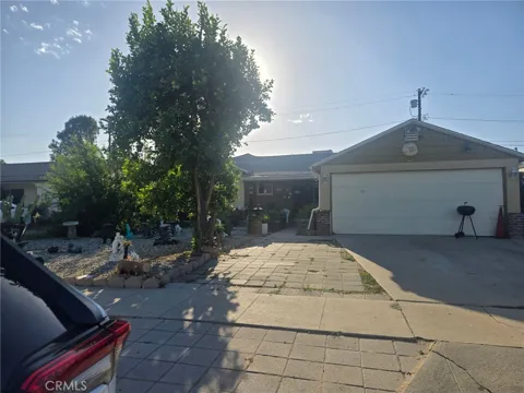 7057 Aura Avenue