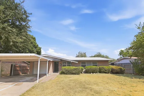 2420 Bamboo Street