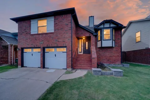 771 Eiffel Drive