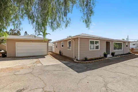 4135 Cordoba Ave