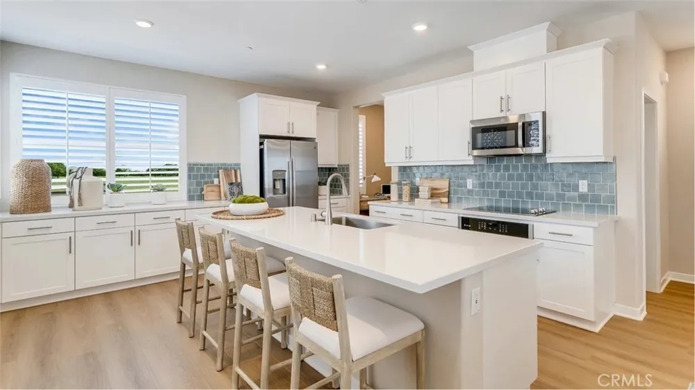 2637 E Lincoln Paseo Ontario, CA 91762