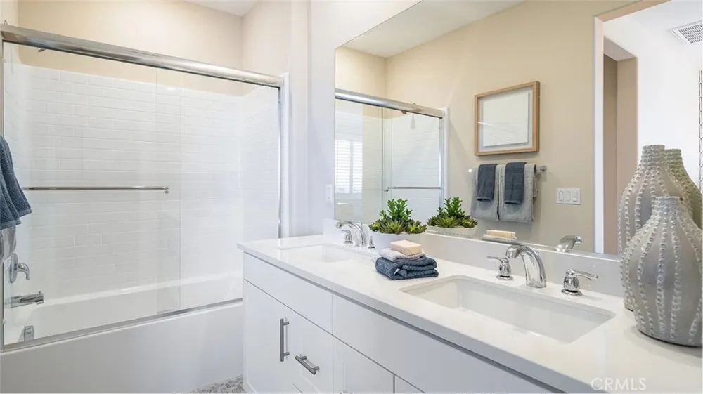 2637 E Lincoln Paseo Ontario, CA 91762