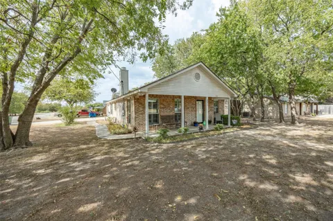 201 W Oak Street