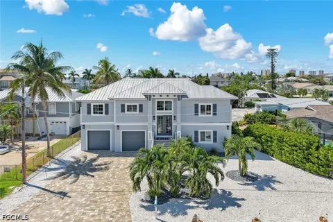 Sand Dollar Drive