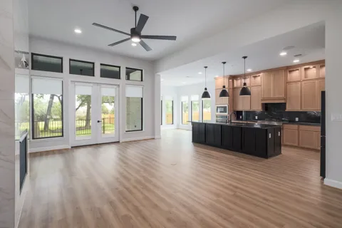 1408 Logan Del Way