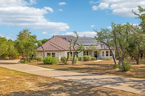 404 Saddlehorn Drive