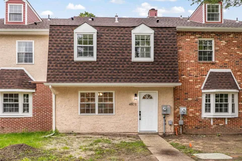 4871 Bala Ct